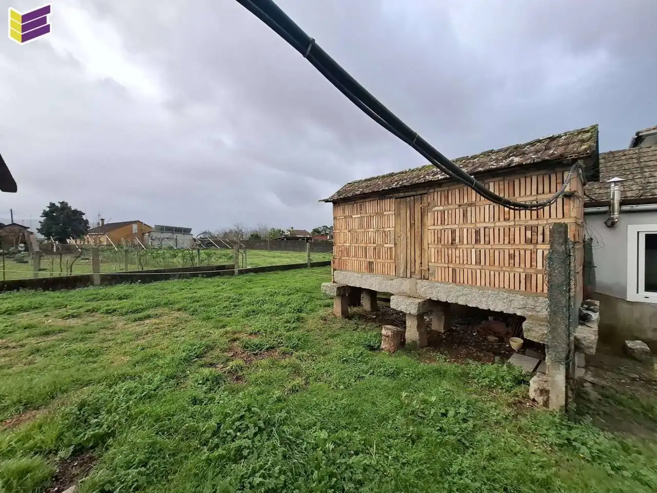 Vista exterior de Casa o chalet en venta en Chantada con Calefacción y Balcón