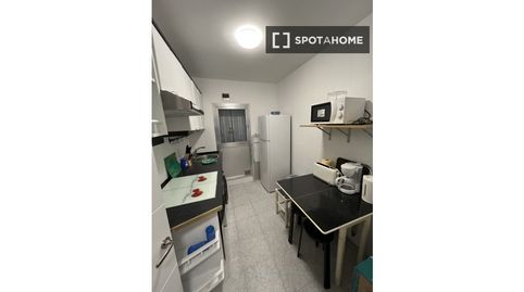 Foto 3 de Habitación en Los Rosales, Madrid Capital