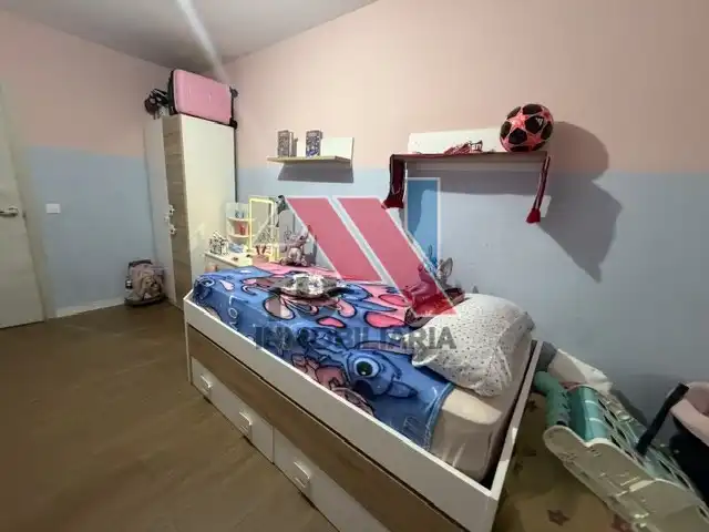 Bedroom of Flat for sale in Fuensalida  with Air Conditioner and Balcony