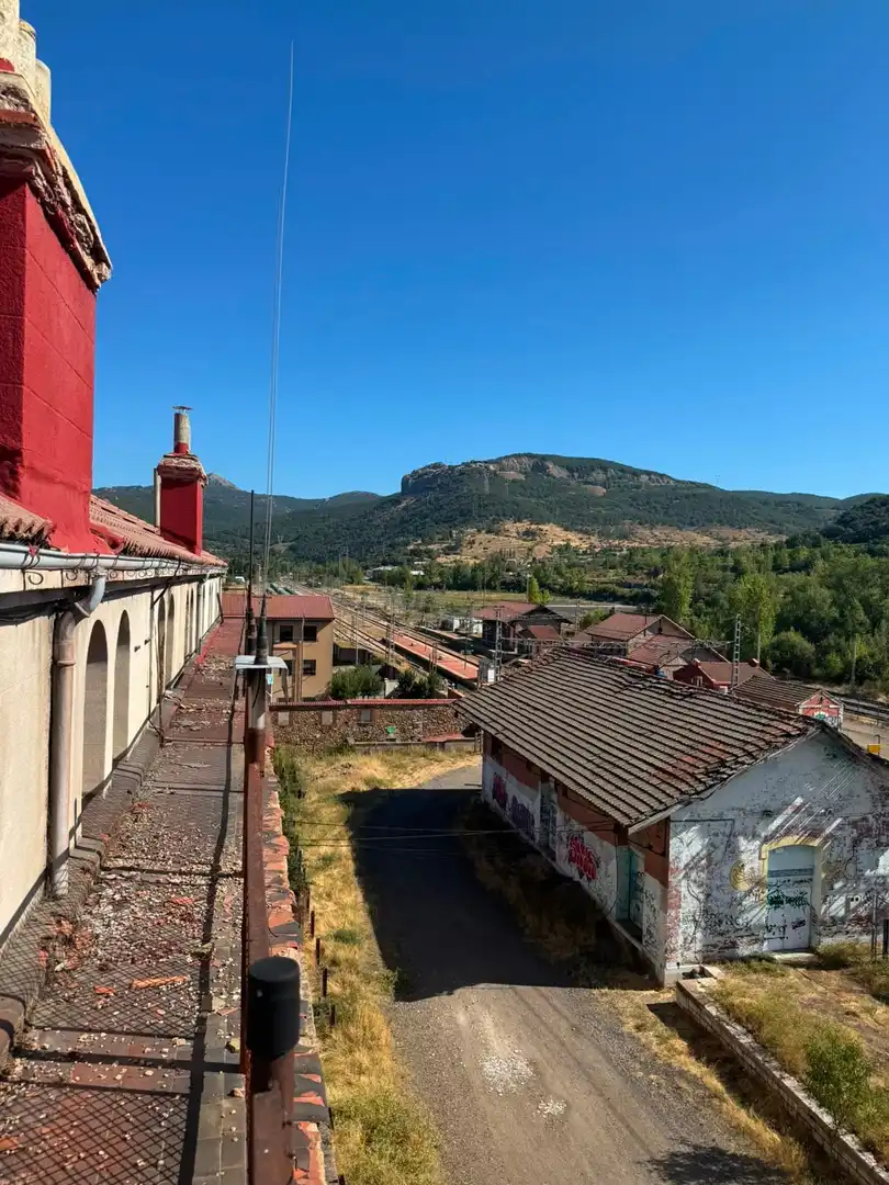 Exterior view of Buildings for sale in La Robla 