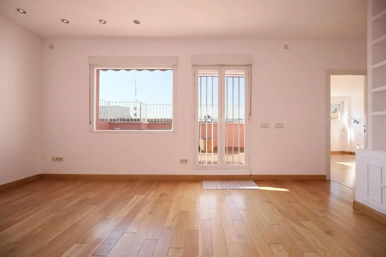 Attic for rent in Calle de Sánchez Pacheco, 37, Ciudad Jardín