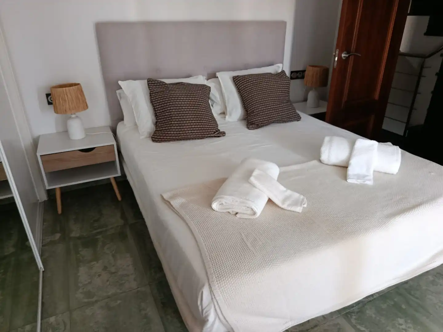 Habitación de Casa adosada de alquiler en Benalmádena con Aire acondicionado, Terraza y Trastero