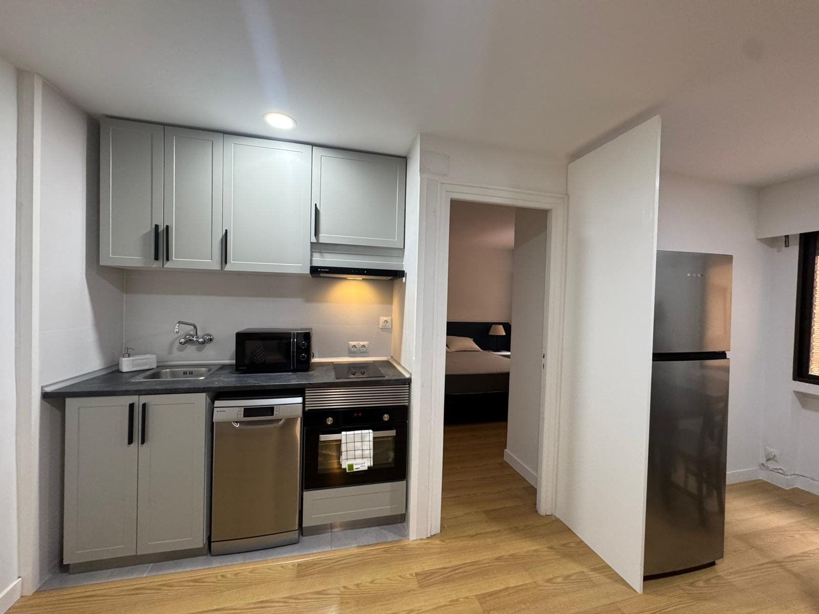 Cocina de Piso de alquiler en  Madrid Capital con Aire acondicionado, Calefacción y Parquet