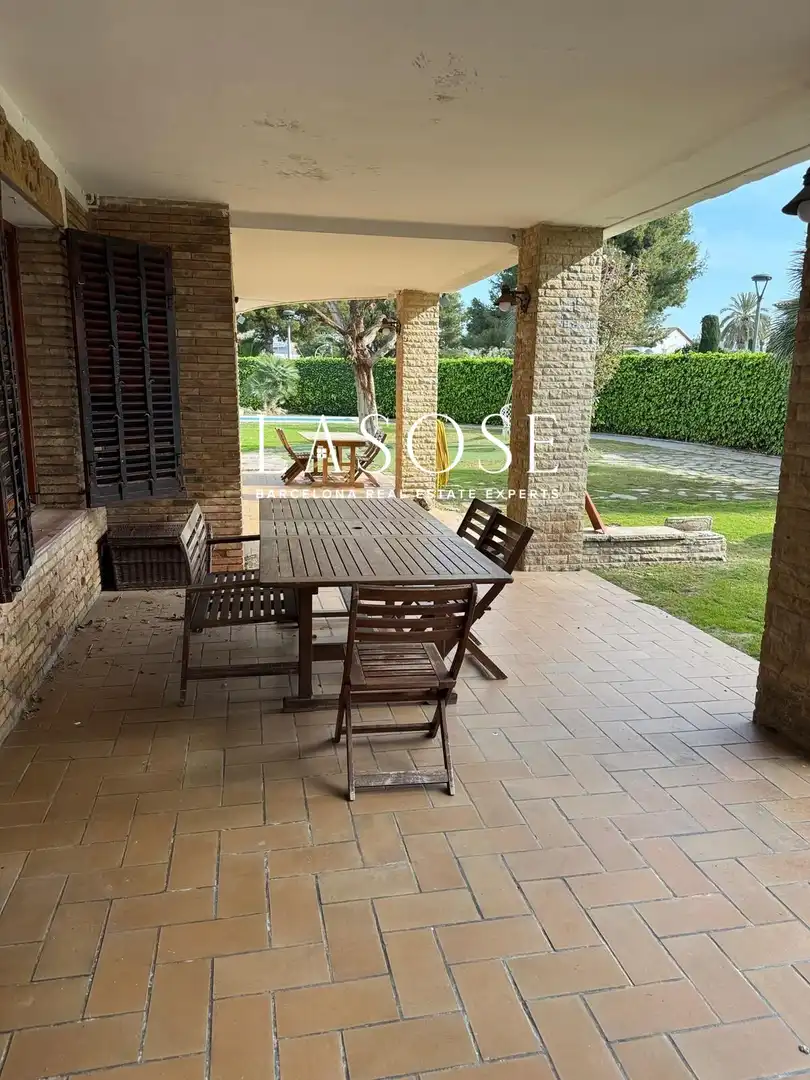 Terrace of Houses for sale in Sitges  with Heating, Private garden and Parquet flooring