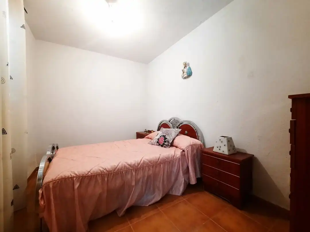 Habitación de Casa o chalet en venta en Escalona con Calefacción y Alarma