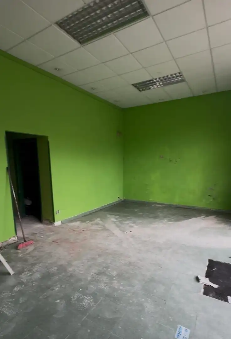 Local comercial en venda a Centro, imagen 5
