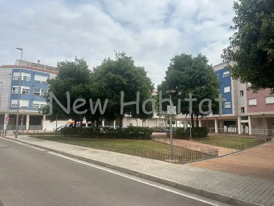 Exterior view of Flat for sale in Castellón de la Plana / Castelló de la Plana  with Air Conditioner and Storage room
