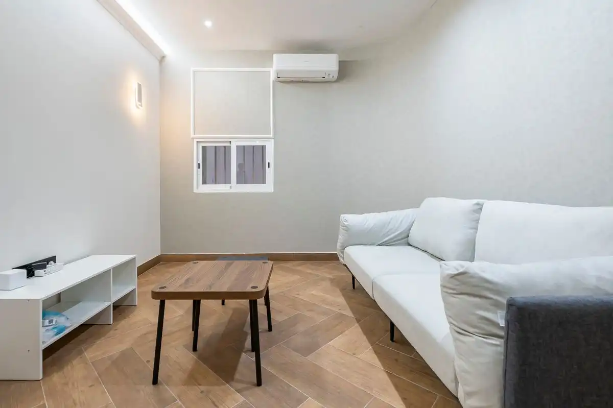 Wohnzimmer von Loft zum Verkauf in Madrid mit Klimaanlage, Heizung und Möbliert
