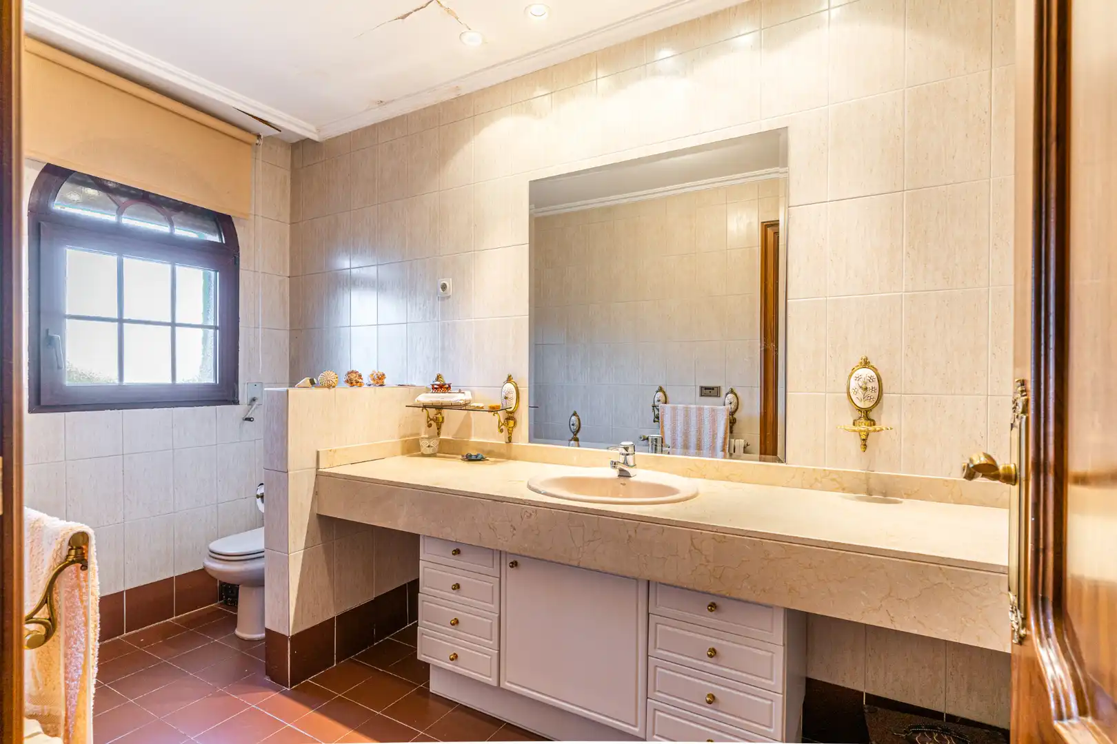 Baño de Casa o chalet en venta en Las Rozas de Madrid con Aire acondicionado, Calefacción y Jardín privado