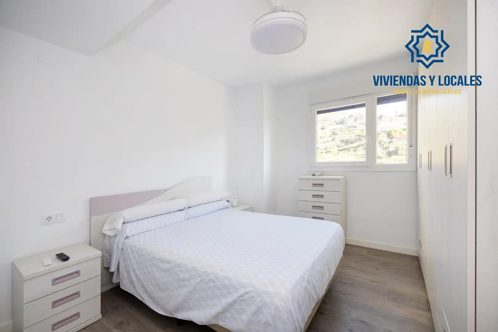 Habitación de Piso en venta en Almuñécar con Aire acondicionado, Jardín privado y Terraza