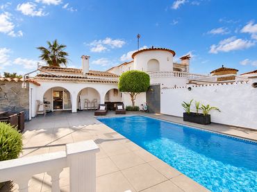 Maison avec piscine à vendre à Tordera - Fluvià - Llobregat