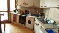 Kitchen of Flat for sale in Villaquilambre