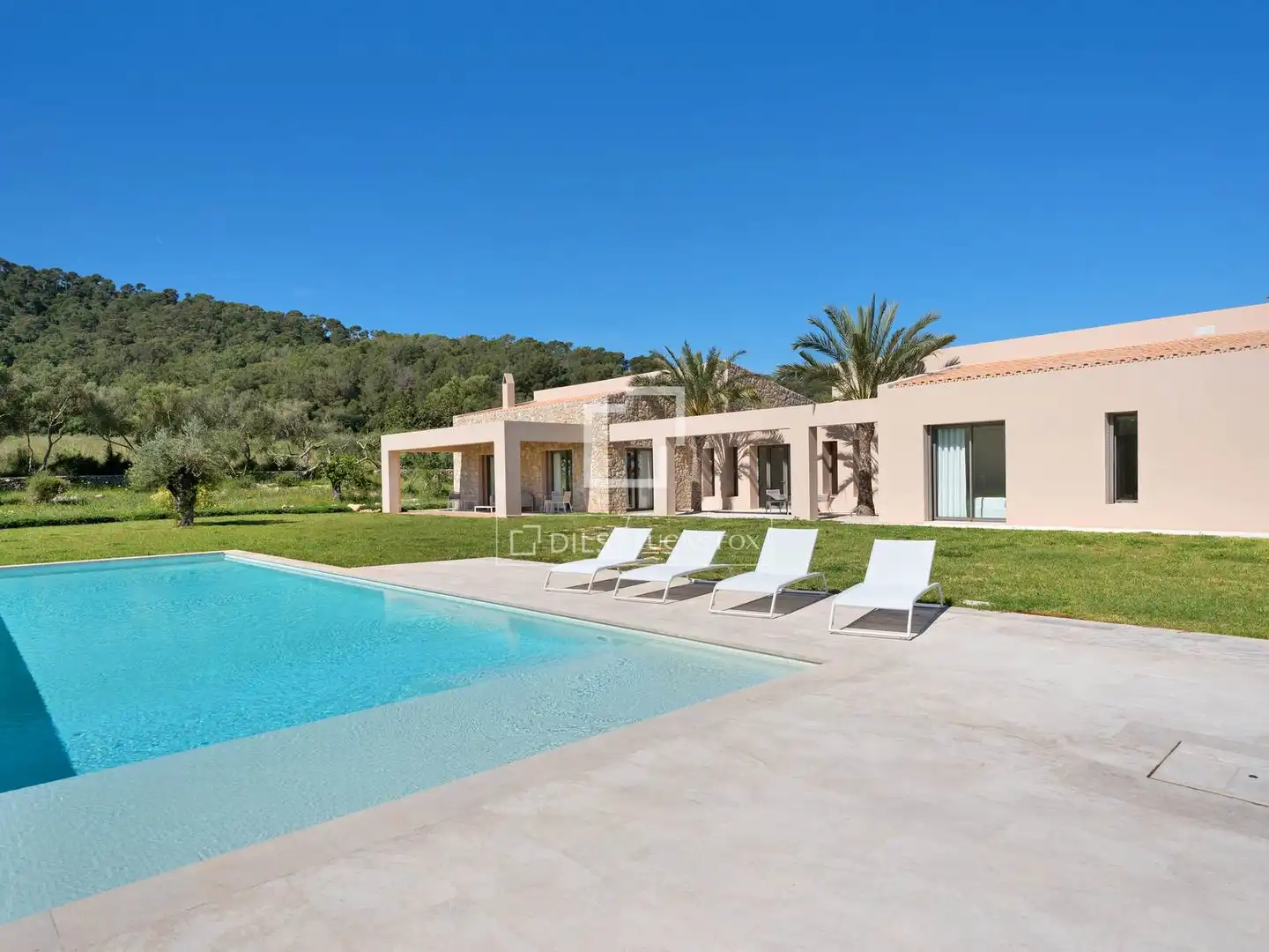 Vista exterior de Finca rústica en venta en Capdepera con Aire acondicionado, Calefacción y Jardín privado