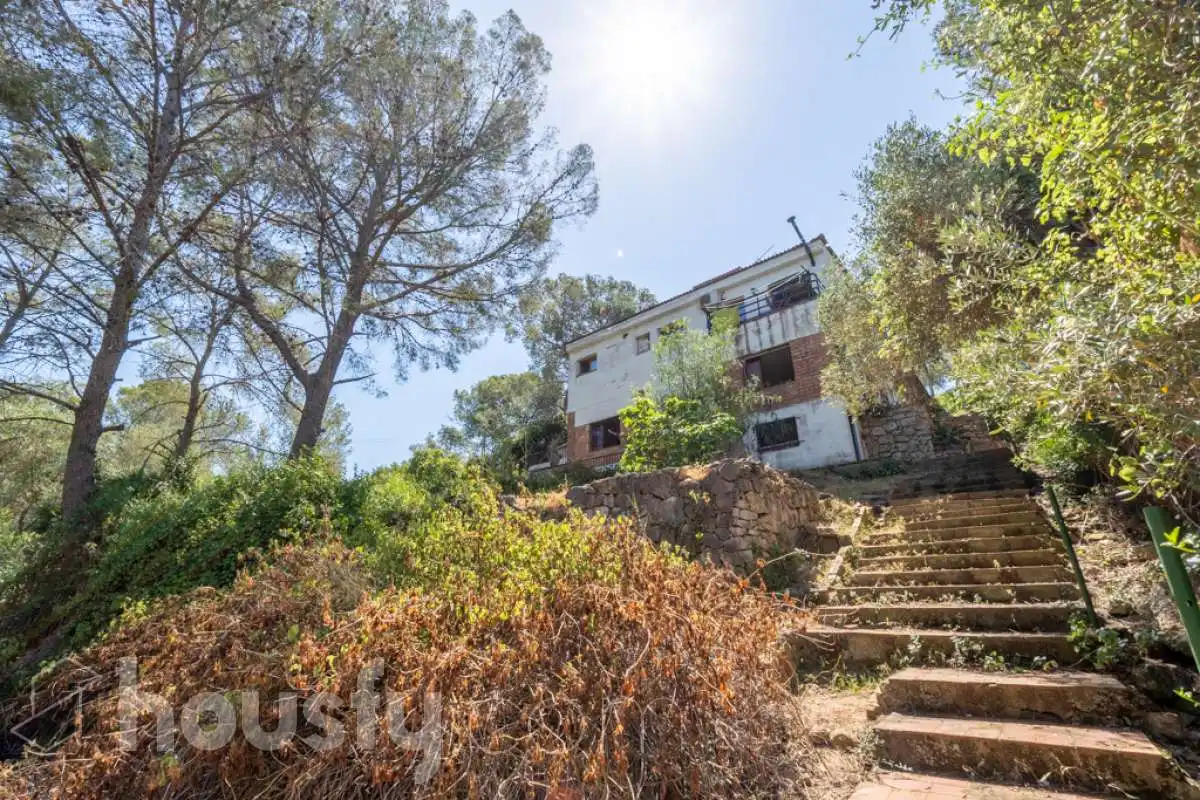 Exterior view of Houses for sale in Sant Pere de Ribes  with Private garden, Terrace and Storage room