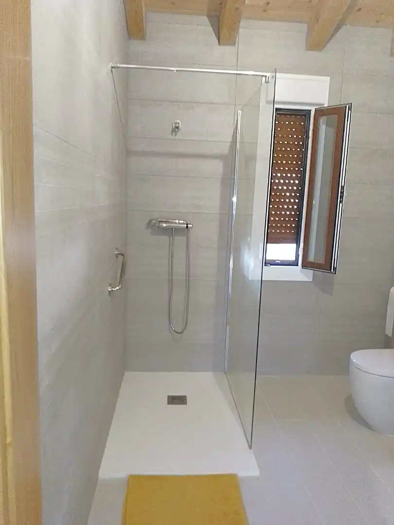 Bany de Casa o xalet en venda en Ocón amb Calefacció, Terrassa i Traster