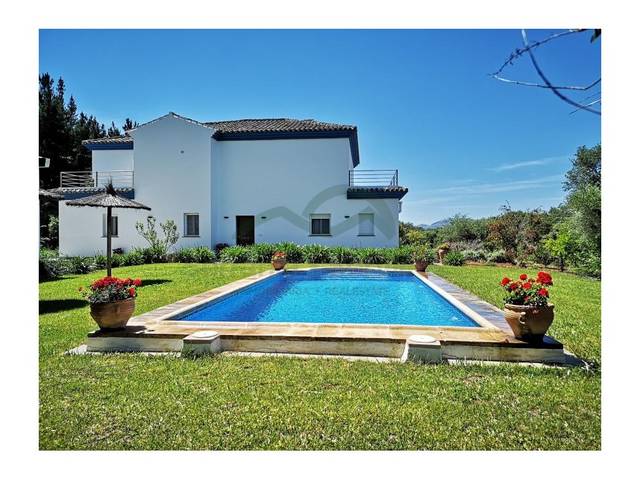 Casa-chalet en Venta en Arriate