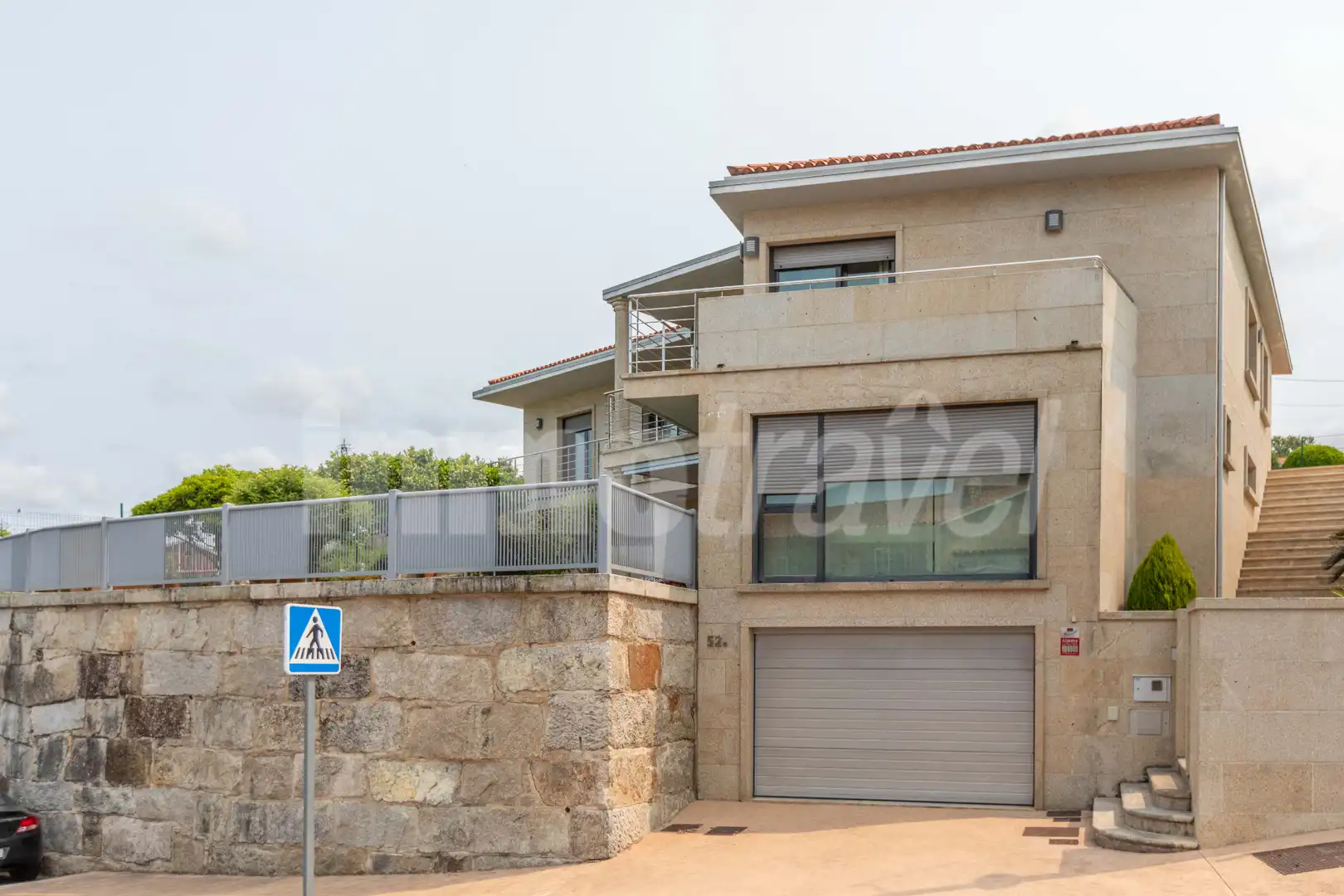 Vista exterior de Casa o chalet en venta en Sanxenxo con Calefacción, Jardín privado y Parquet
