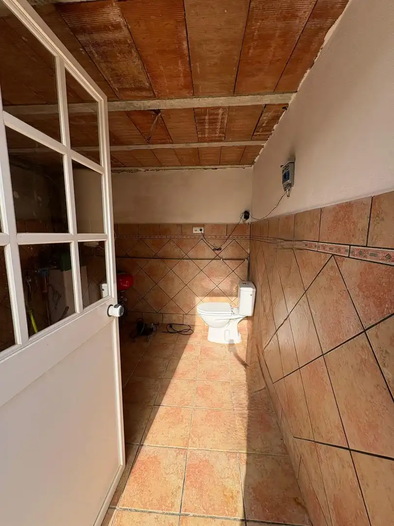 Baño de Casa o chalet de alquiler en Chiclana de la Frontera con Aire acondicionado, Jardín privado y Piscina