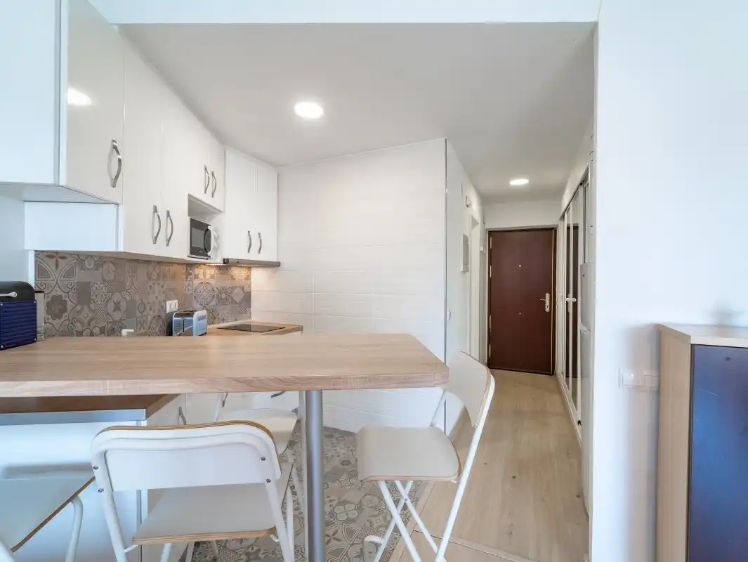 Cocina de Estudio en venta en Torremolinos con Aire acondicionado, Calefacción y Piscina