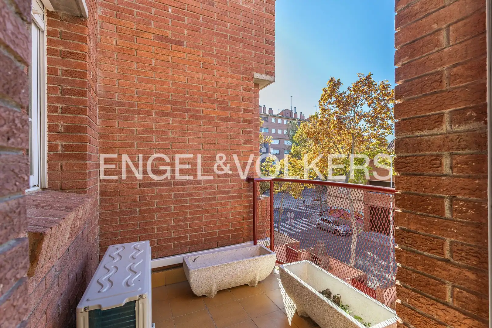 Terrassa de Casa adosada en venda en Sabadell amb Aire condicionat, Calefacció i Jardí privat