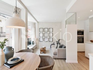 Apartament amb ascensor de lloguer a Carrer Major de Sarrià