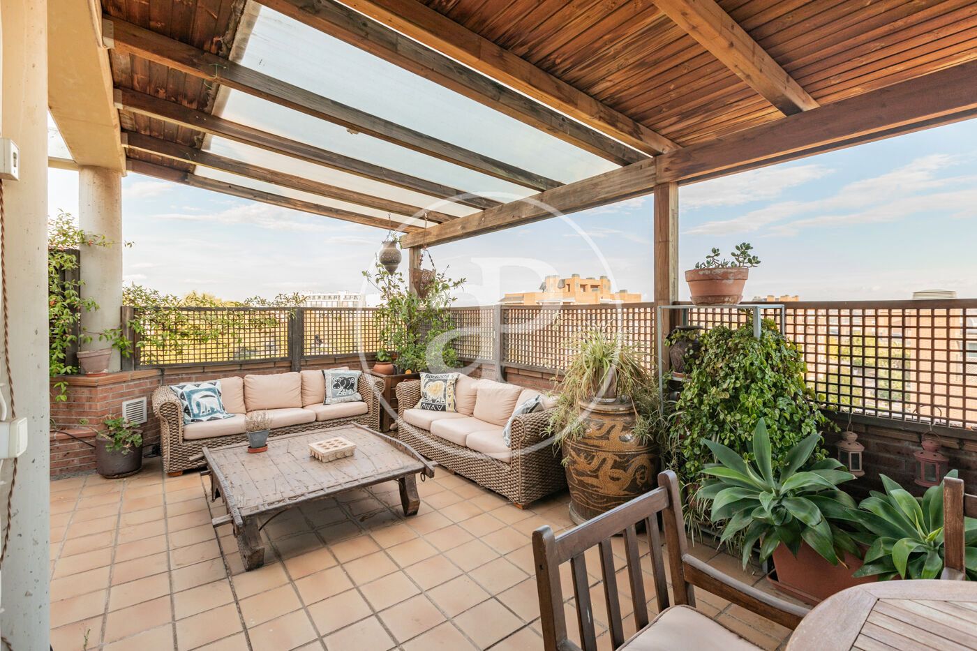 Terraza de Ático en venta en San Sebastián de los Reyes con Aire acondicionado, Calefacción y Jardín privado