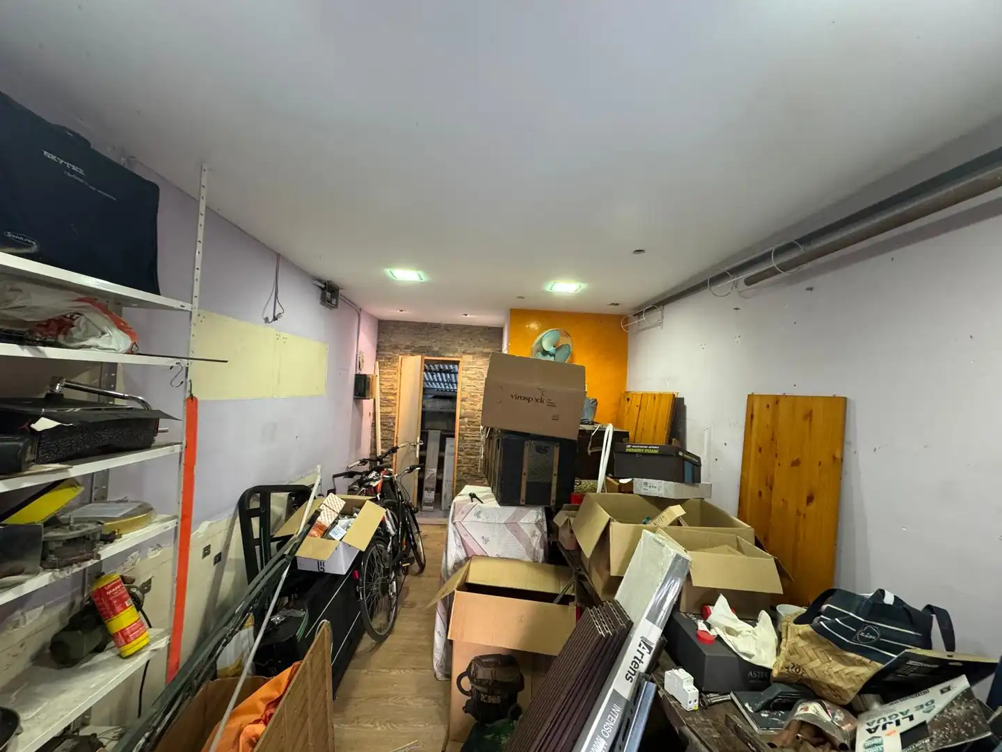 Local en venta en Badalona con Terraza