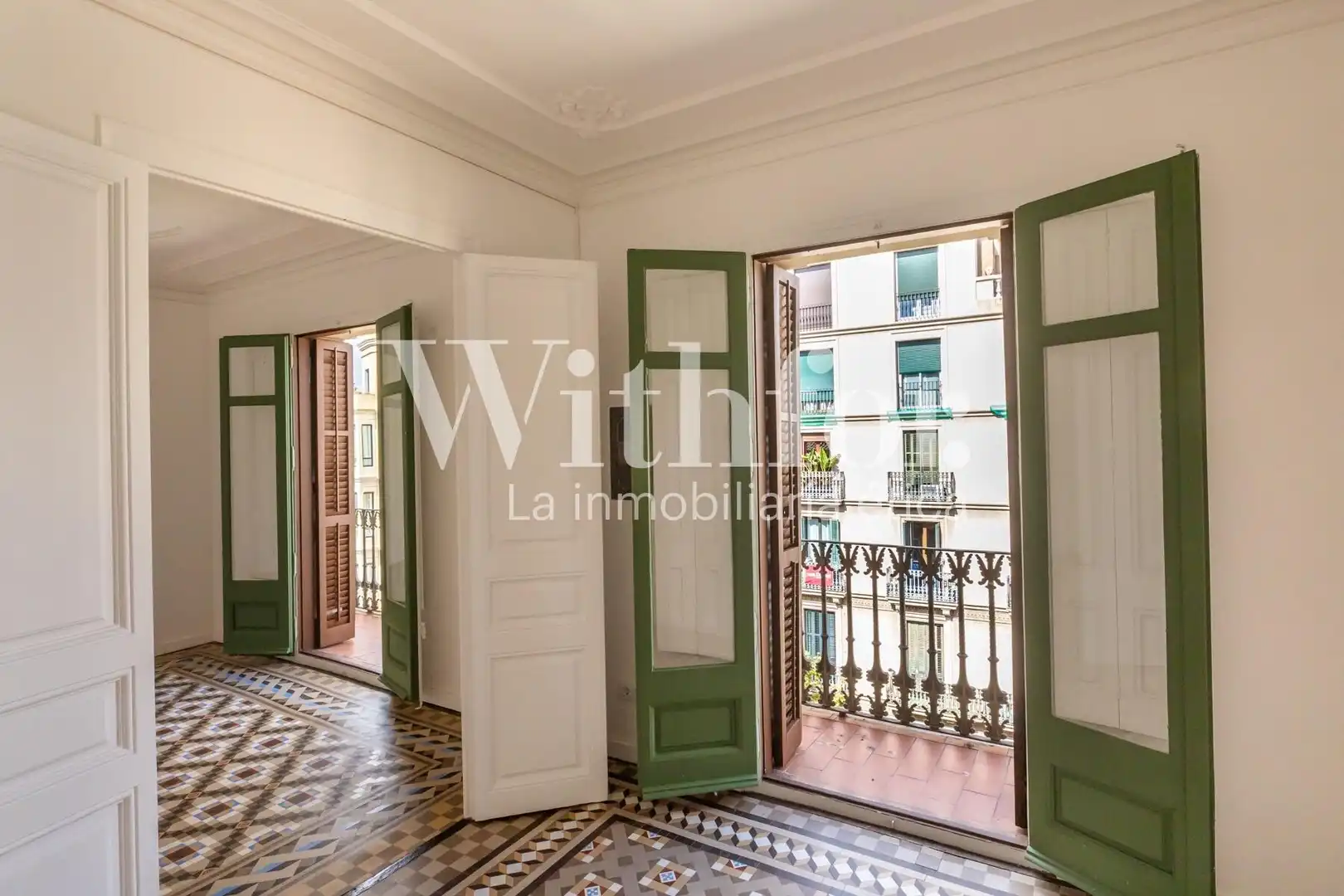 Appartamento con terrazza in affitto a Carrer de València, imagen 38
