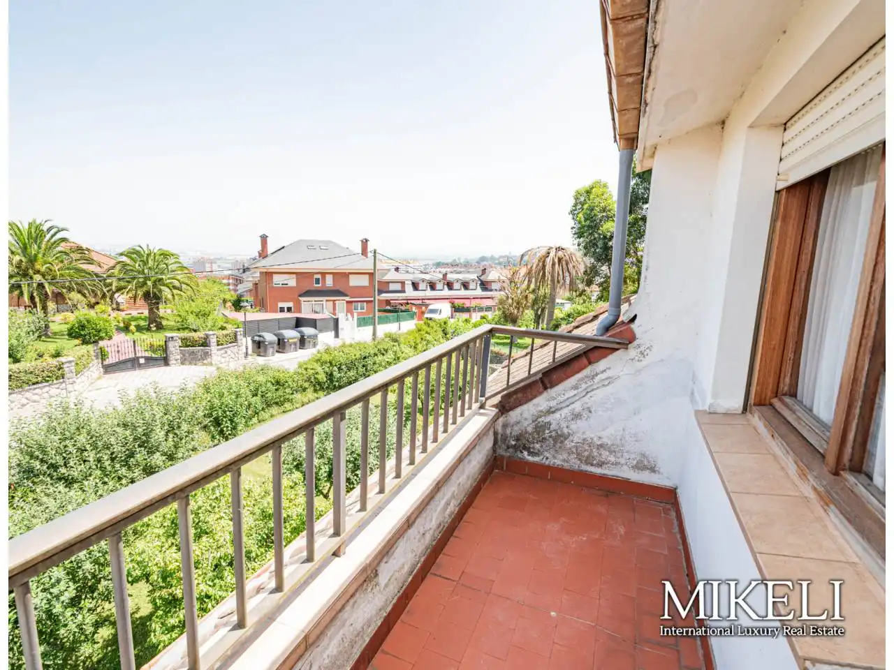 Balcony of Houses for sale in Camargo  with Heating, Private garden and Parquet flooring