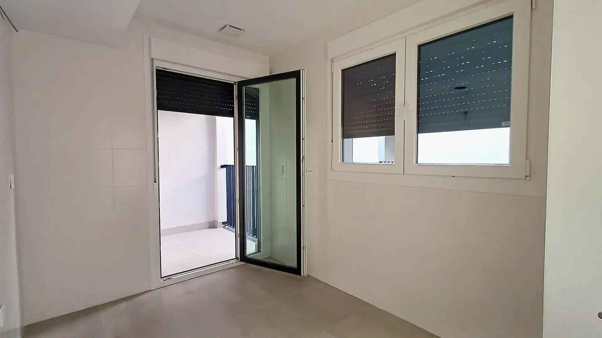 Balcony of Attic for sale in Mérida  with Air Conditioner, Heating and Storage room