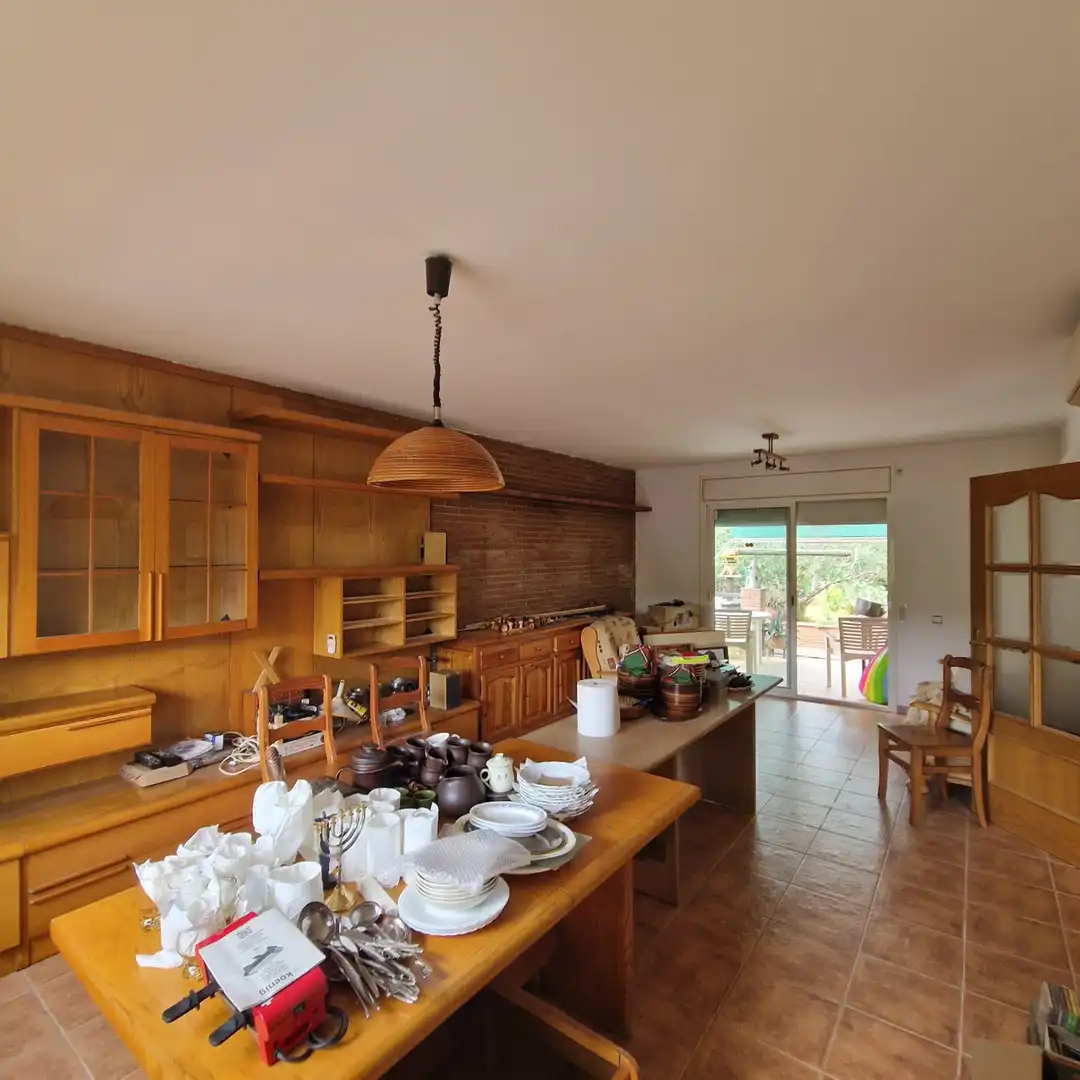 Cocina de Casa o chalet en venta en Sant Andreu de la Barca con Calefacción, Jardín privado y Parquet
