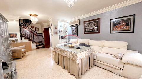 Foto 5 de Casa adosada en venda a Calle Ciclismo, Colores -  Entreparques, Sevilla