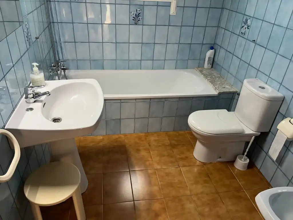 Badezimmer von Wohnung zum Verkauf in Benicarló mit Privatgarten, Terrasse und Schwimmbad