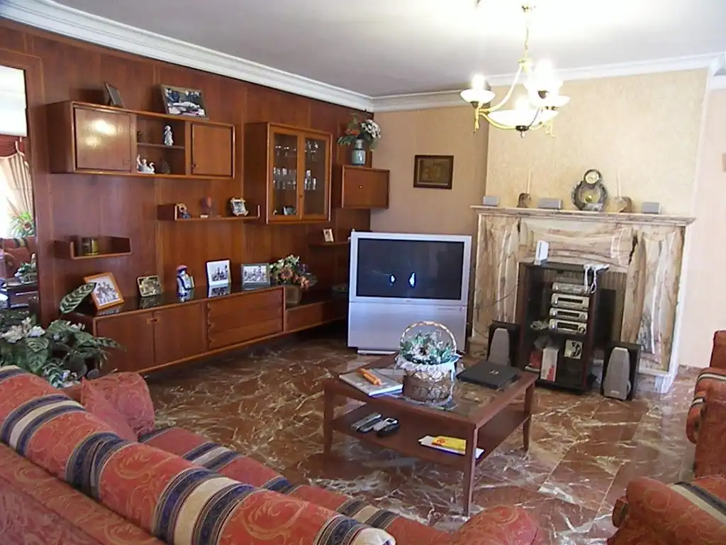 Sala de estar de Casa o chalet en venta en Alhaurín de la Torre con Aire acondicionado, Jardín privado y Terraza