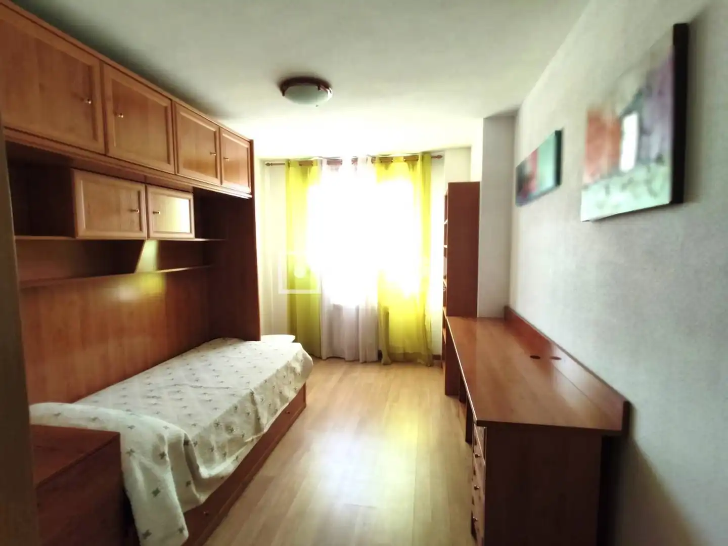 Habitación de Piso de alquiler en Móstoles con Aire acondicionado, Calefacción y Trastero