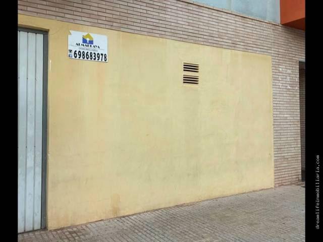 Local comercial en Alquiler en Les Boqueres - Santa Quiteria