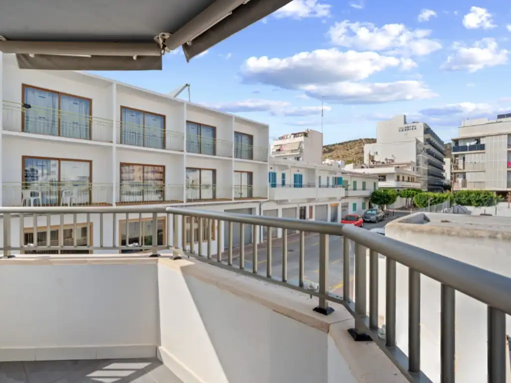 Apartamento en venta en Calle Santa Rosalia, imagen 3