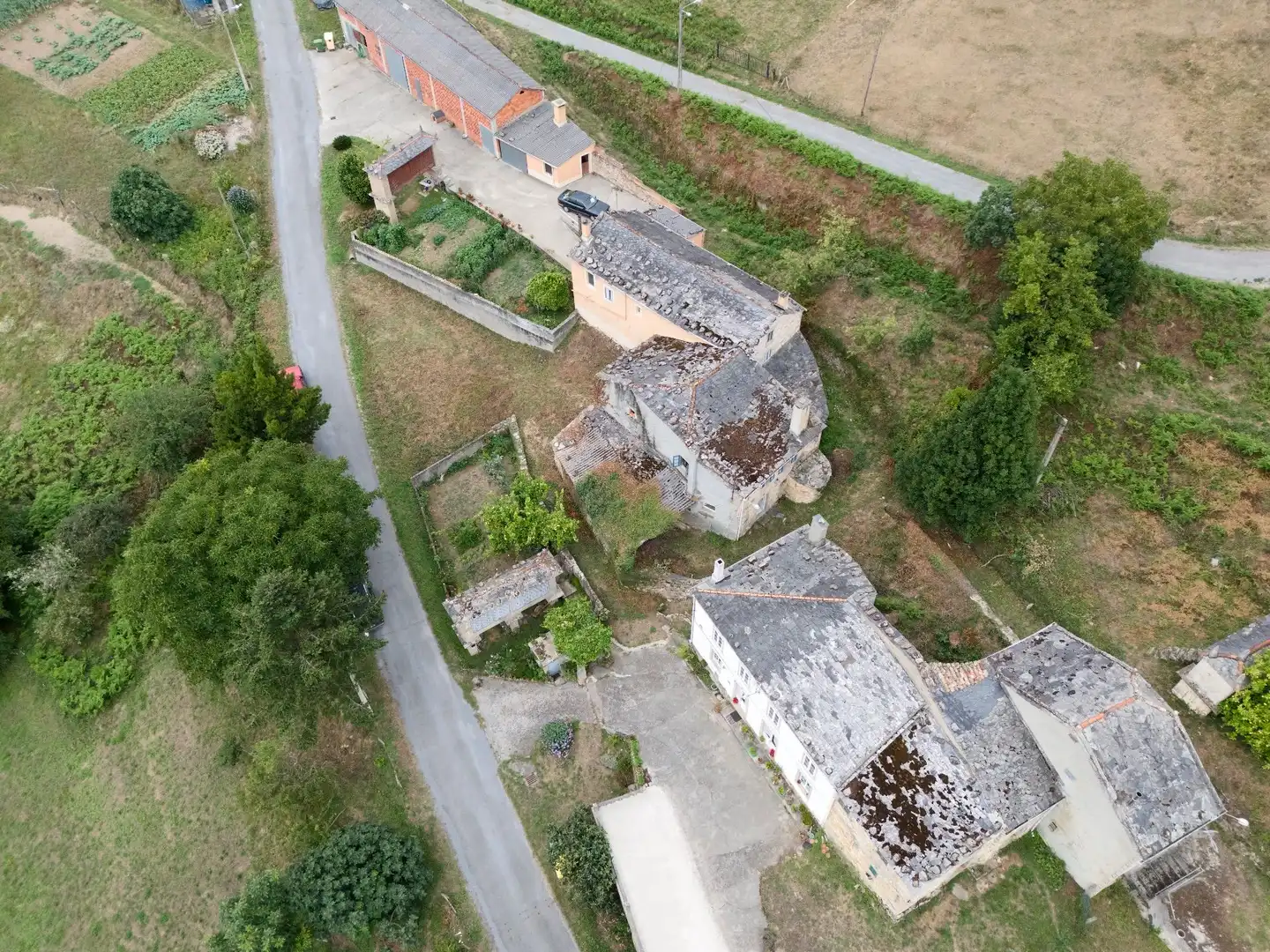 Houses for sale in O Valadouro    with Storage room