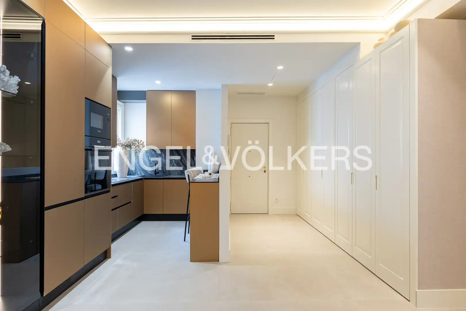 Küche von Wohnung zum Verkauf in Madrid mit Klimaanlage, Heizung und Balkon