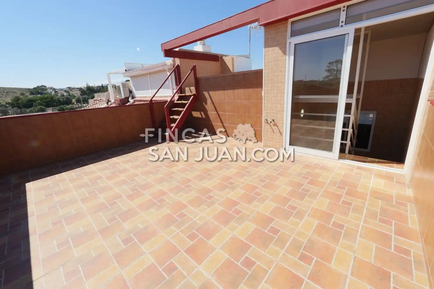Terrace of Detached homes for sale in Sant Joan d'Alacant  with Air Conditioner and Furnished