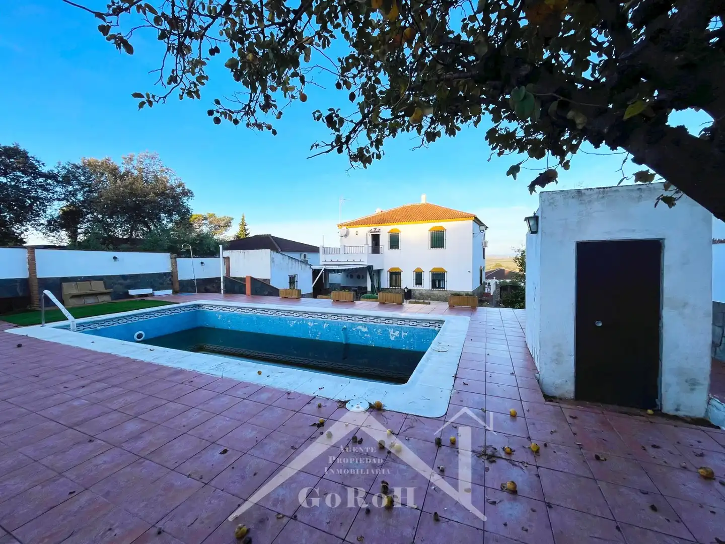 Jardí de Casa o xalet en venda en Castilblanco de los Arroyos amb Aire condicionat, Jardí privat i Terrassa