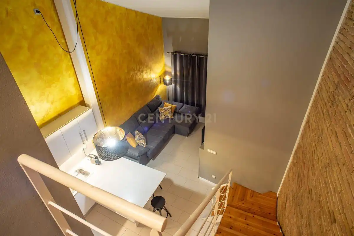 Wohnzimmer von Gebäude zum Verkauf in Figueres