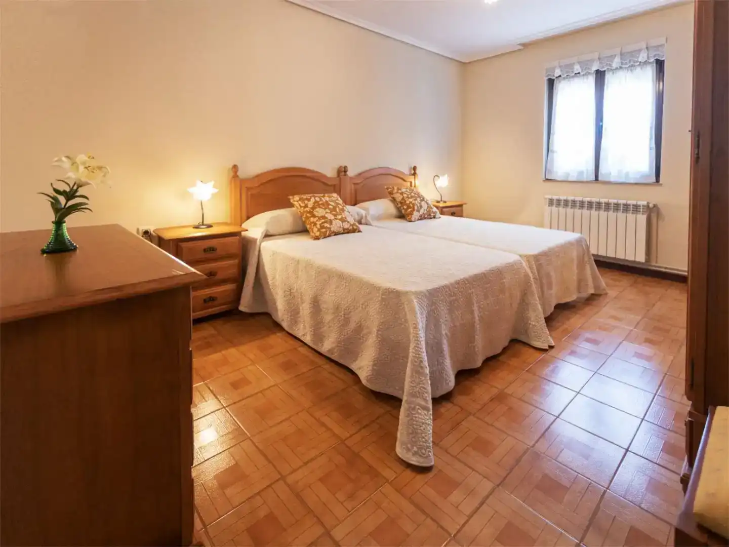 Schlafzimmer von Wohnung zum Verkauf in Llanes mit Balkon