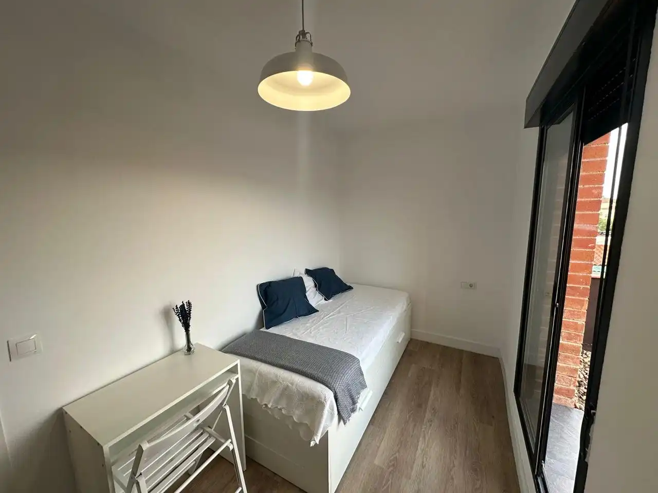 Dúplex de alquiler en Calle Reinosa, Vista Alegre