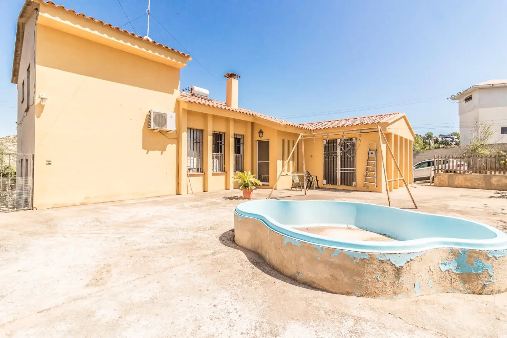 Vista exterior de Casa o xalet en venda en Alfarb amb Aire condicionat, Calefacció i Jardí privat
