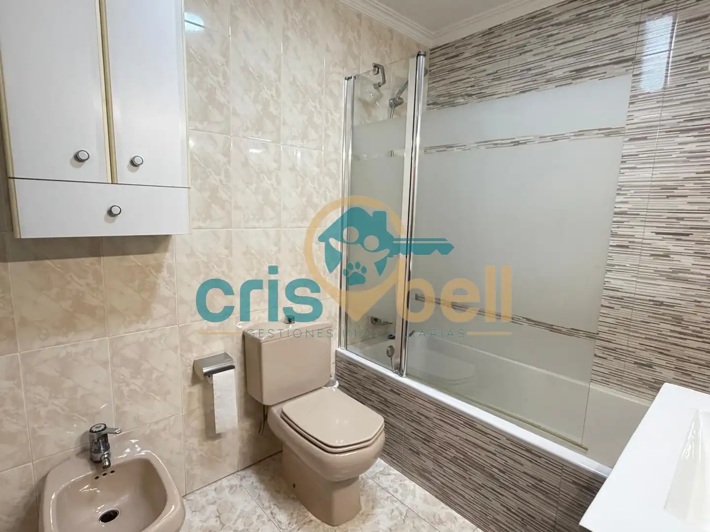 Baño de Piso en venta en Lorca con Aire acondicionado, Calefacción y Terraza