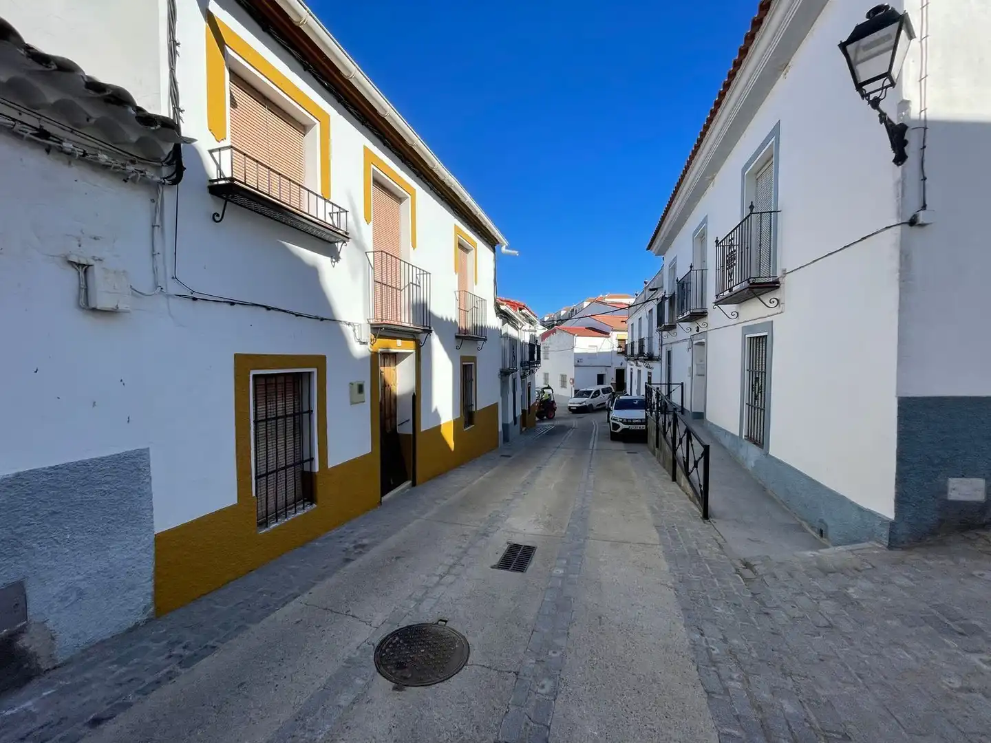 Terraced house for sale in El Castillo de las Guardas, imagen 2