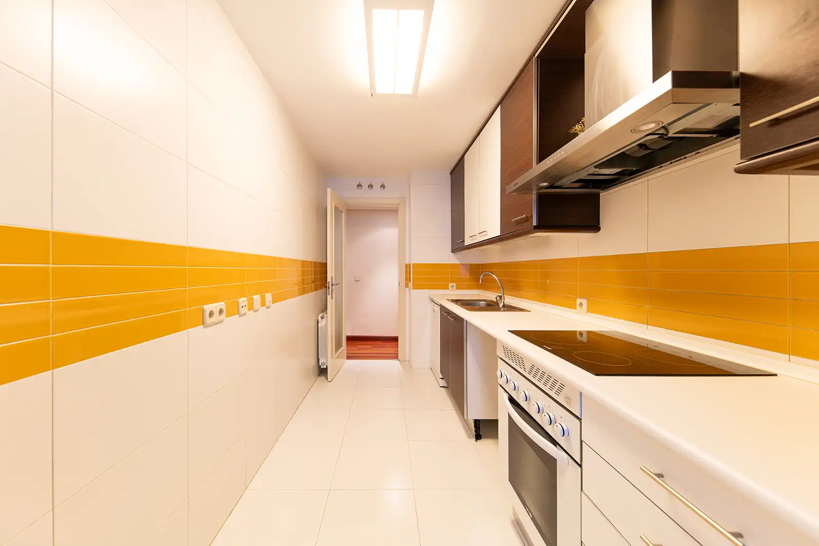 Cocina de Piso de alquiler en Las Rozas de Madrid con Aire acondicionado, Calefacción y Terraza