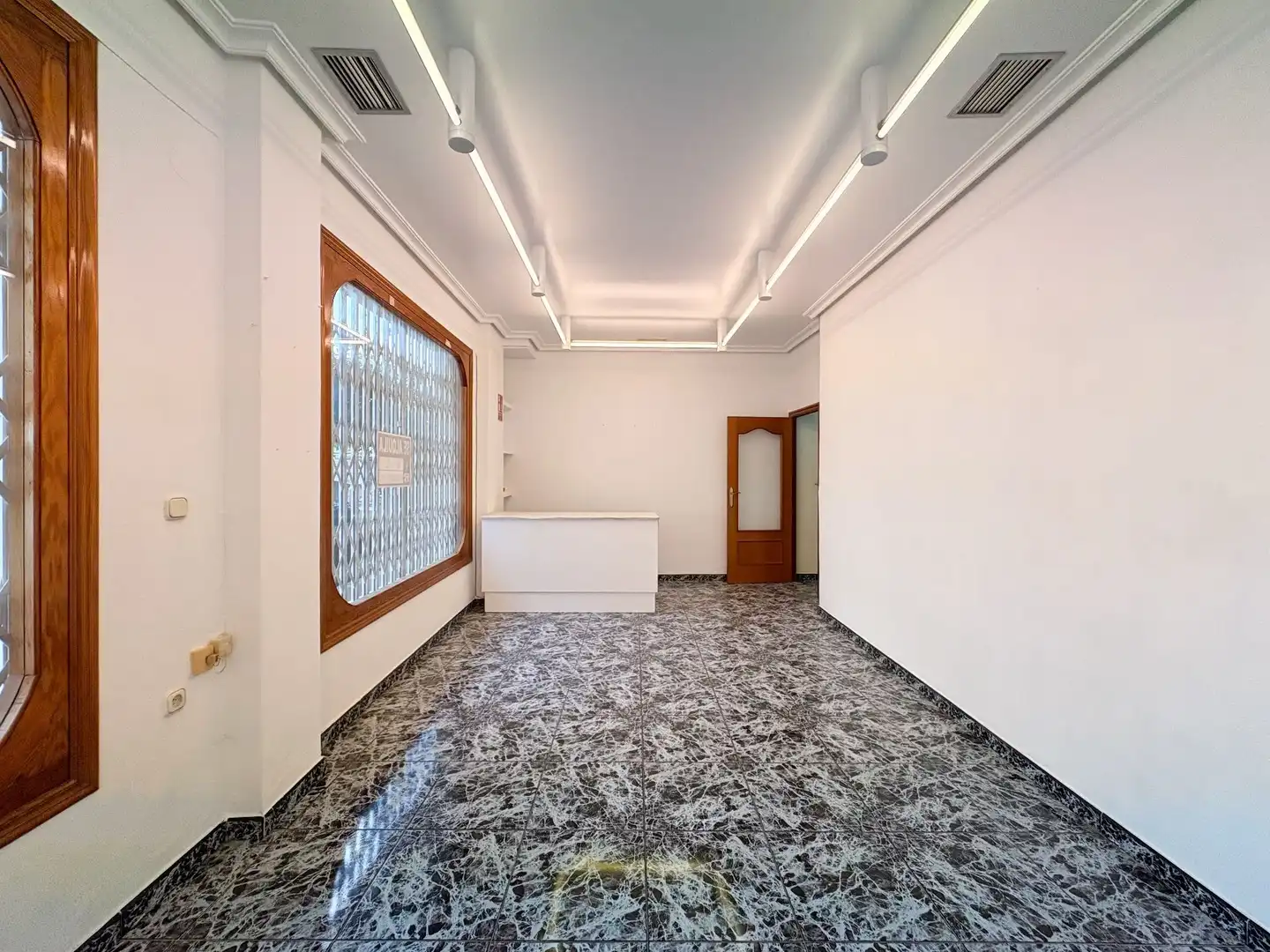 Local en venta en Callosa de Segura con Aire acondicionado