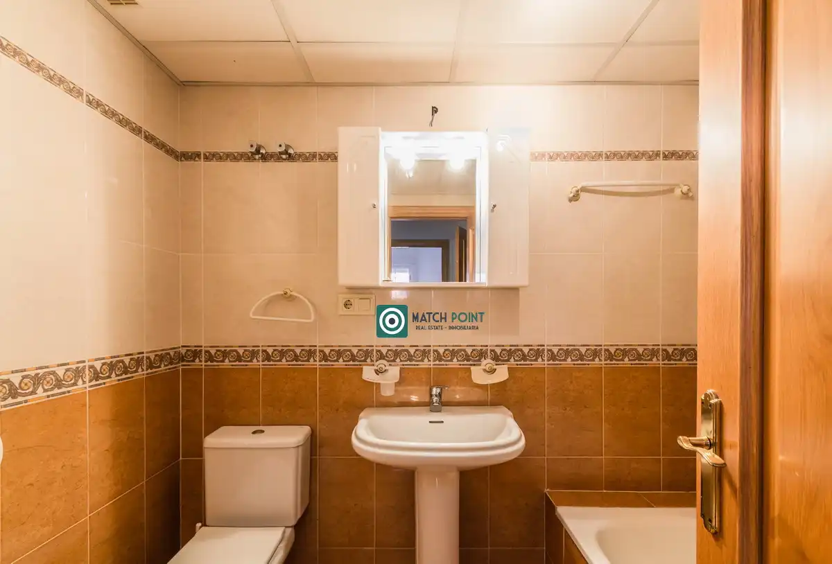 Baño de Piso en venta en Almuñécar